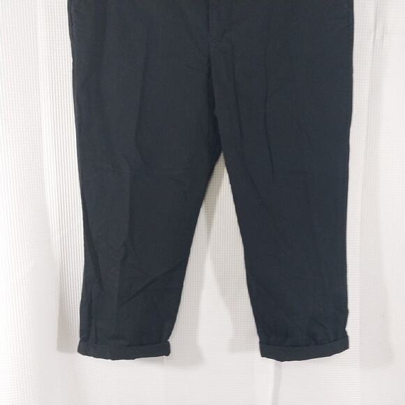 OLD NAVY! BLACK COTTON W/STRETCH CROPPED LENGTH, CUFFED PANTS, SLACKS! SZ 12 - Picture 6 of 11